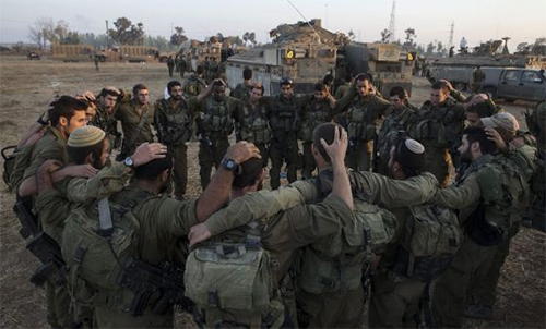 soldados israelies celebran bombardear gaza